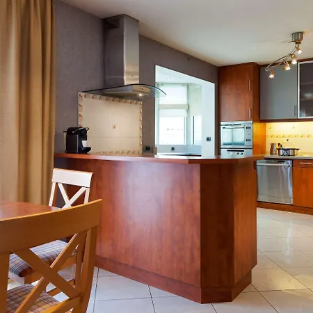 Neho Croisette Hotell 4*